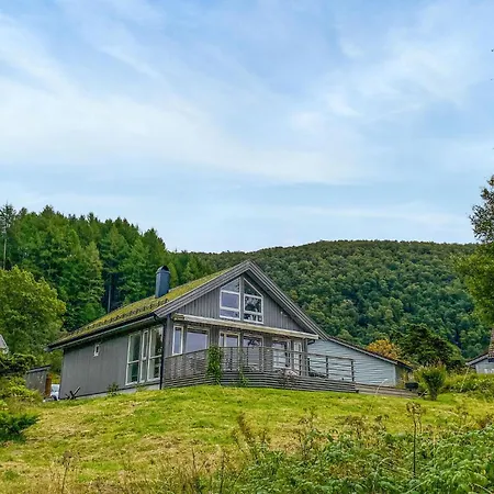 Stunning In With House A Panoramic View